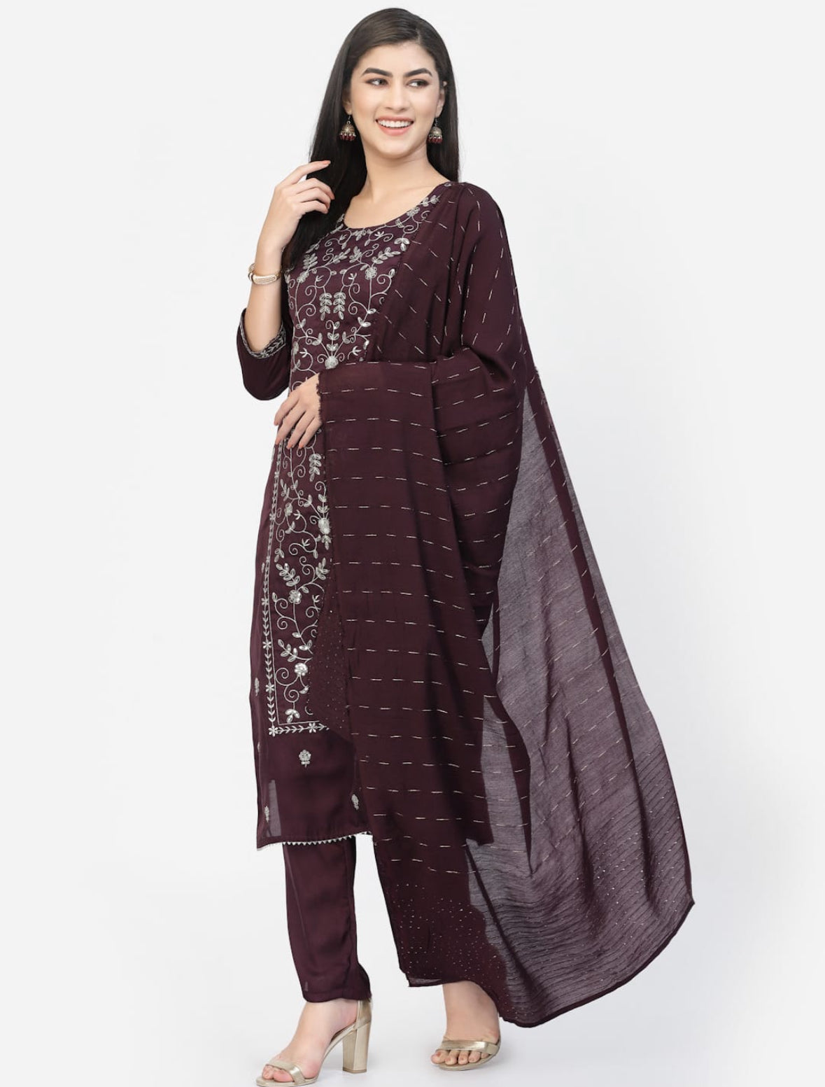 Embroidary silk kurtha set with inner linen