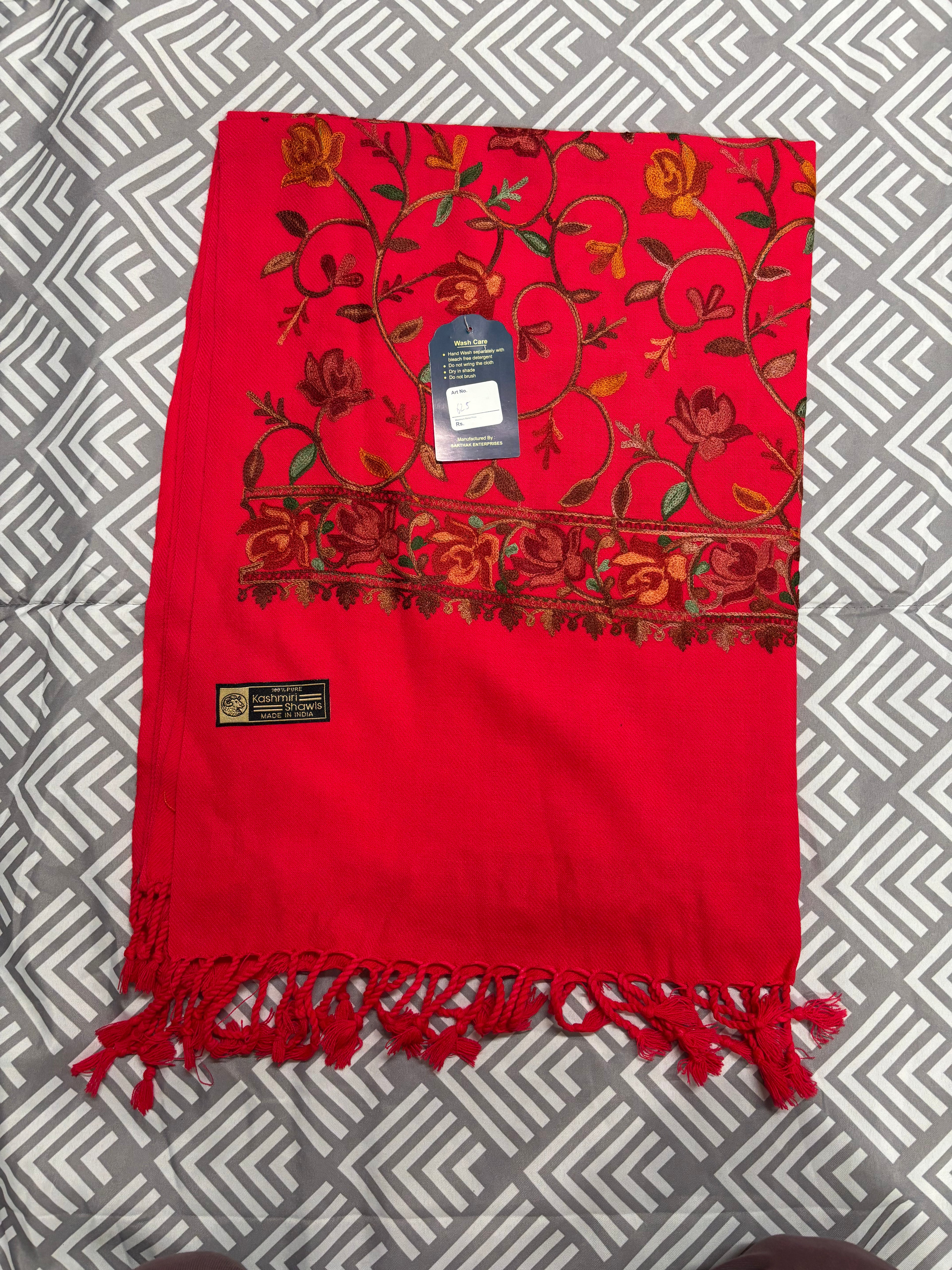 100% Kashmiri Shawl with light floral pattern