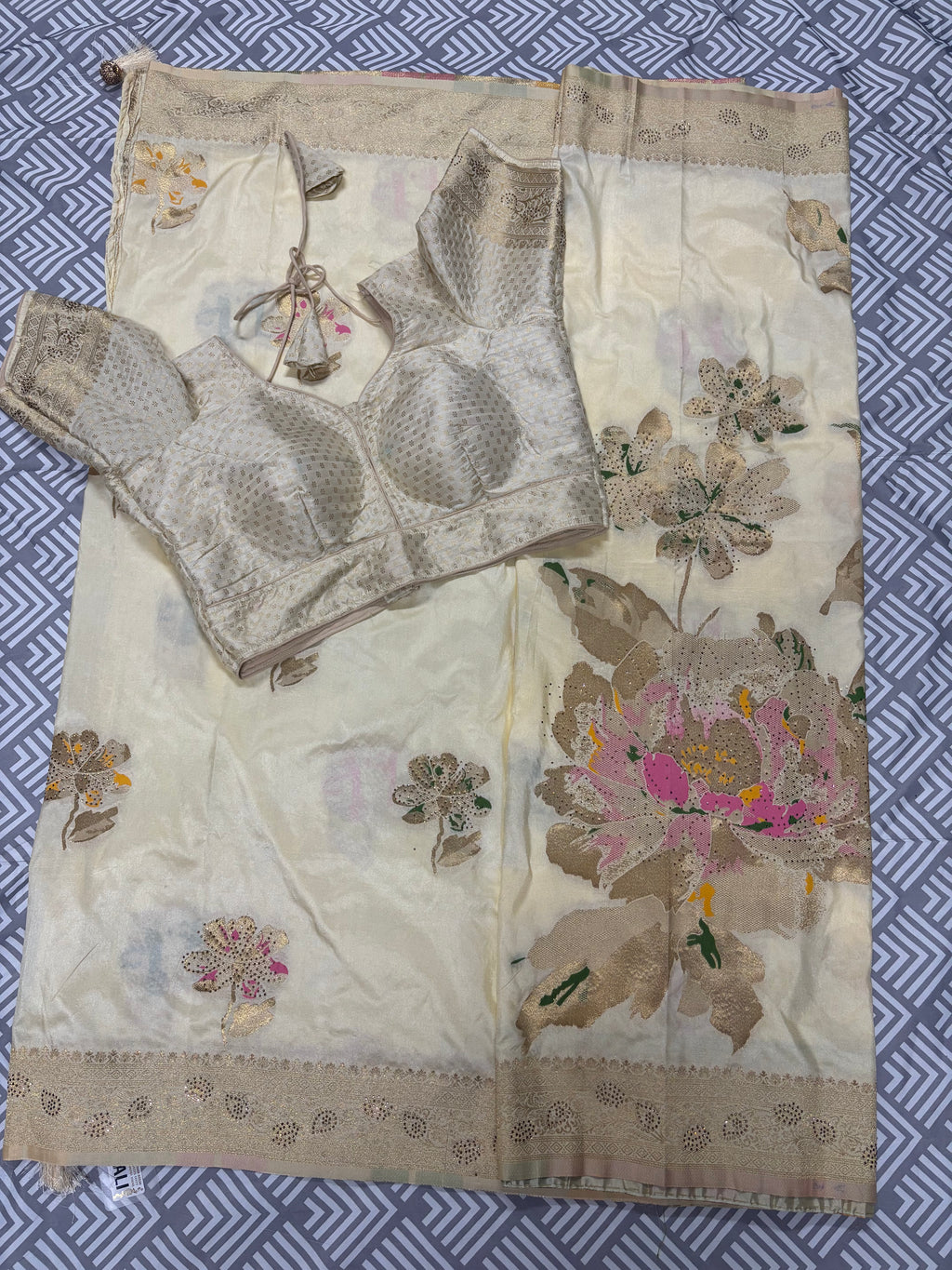 Authentic Banarasi Patrila saree with seroski work