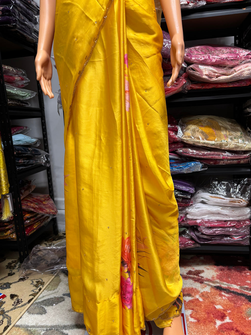 Handworked Fendy Silk Saree With Fully Stiched Blouse