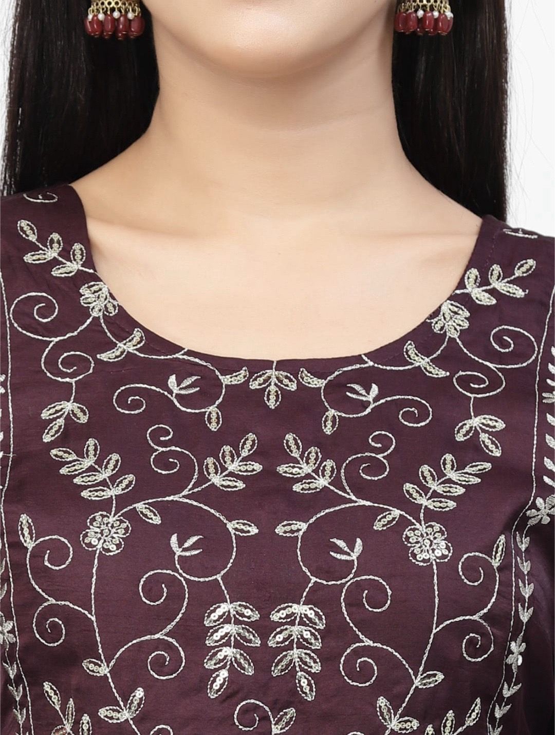 Embroidary silk kurtha set with inner linen
